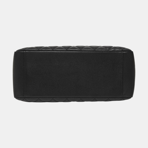 CHANEL GST Large Quilted Grained Calfskin Black