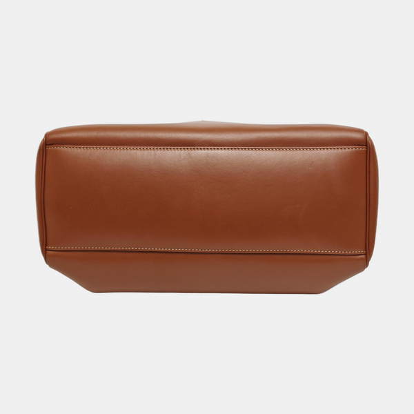 16 Medium Calfskin Brown
