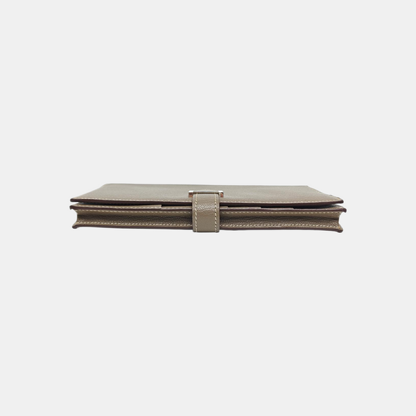 Bearn Medium Chèvre Mysore Gray Wallet