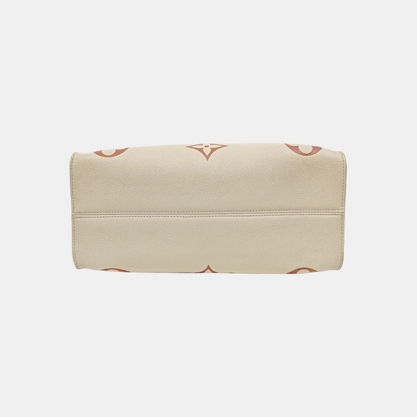 ONTHEGO MM Monogram Calfskin Beige