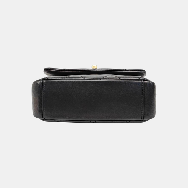 Quilted Lambskin Shoulder Bag Black