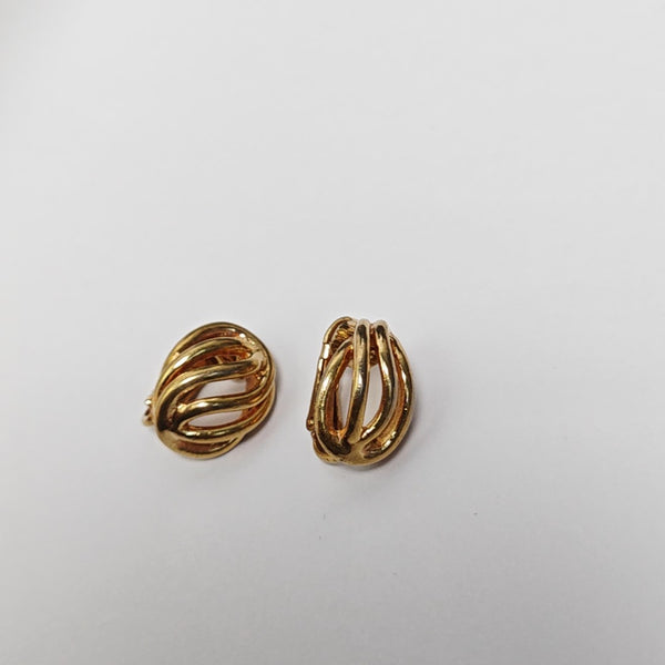 Twist Round Metal Gold Clip On Earrings