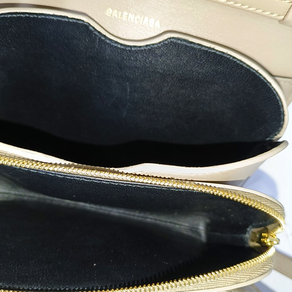 B. Calfskin Brown