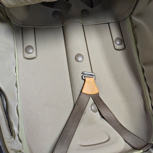 CONQUERANT 55 Canvas Beige