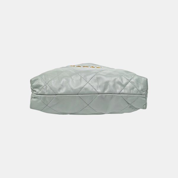 CHANEL 22 Small Quilted Calfskin Green