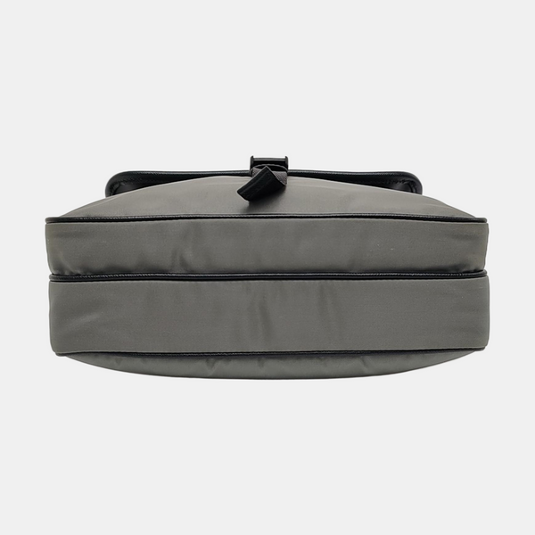 Nylon Gray
