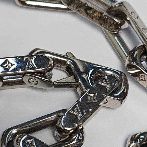 Metal Silver Necklace