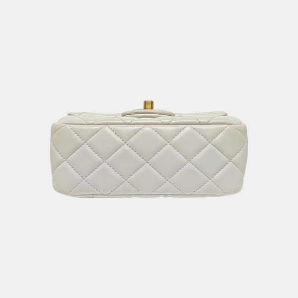 CLASSIC FLAP Mini Quilted Lambskin Green