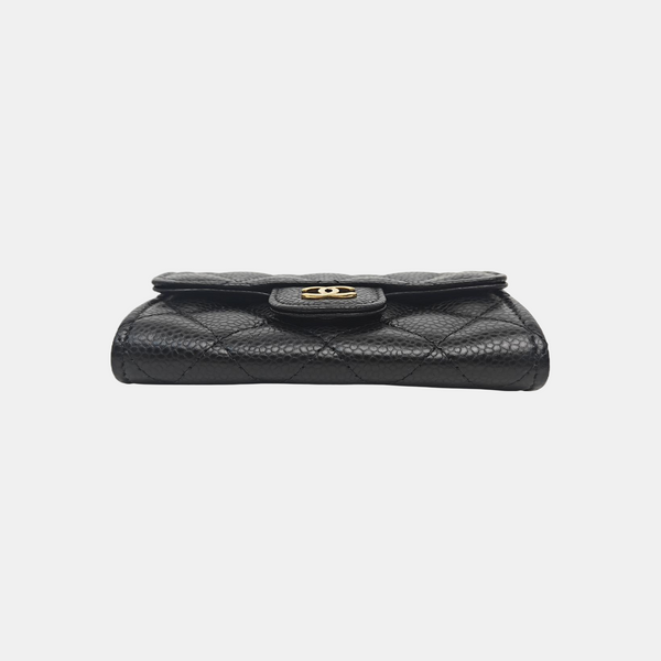 CLASSIC FLAP Quilted Grained Calfskin Black Card Holder