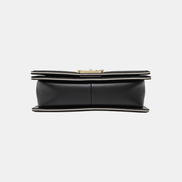 BOY CHANEL Medium Quilted Calfskin Black
