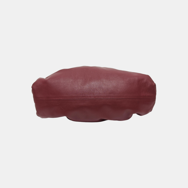 The Pouch Calfskin Red