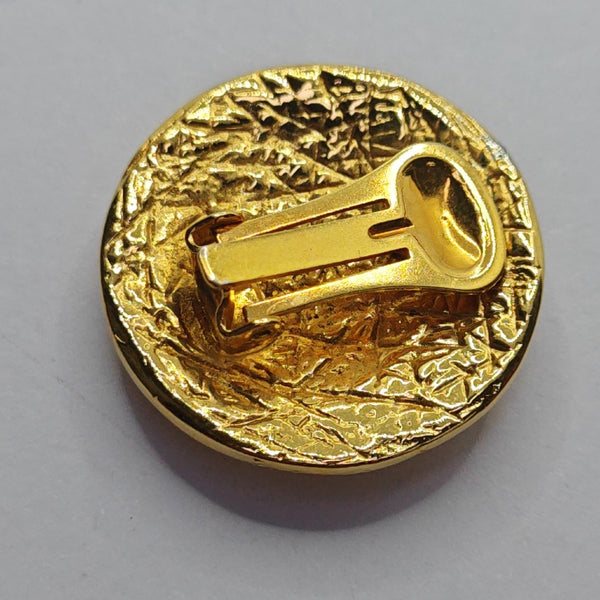 Pendientes de clip de metal dorado
