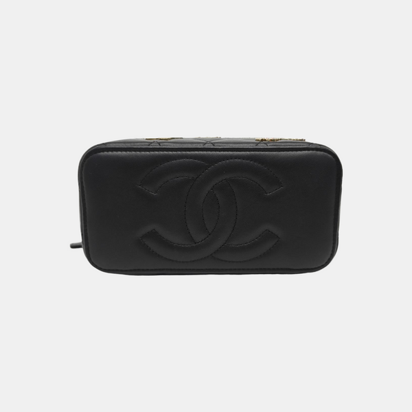 VANITY CASE Small Quilted Lambskin Black