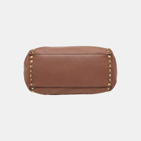Rockstud Calfskin Beige