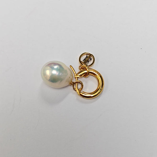 Metal Gold Stud Earrings