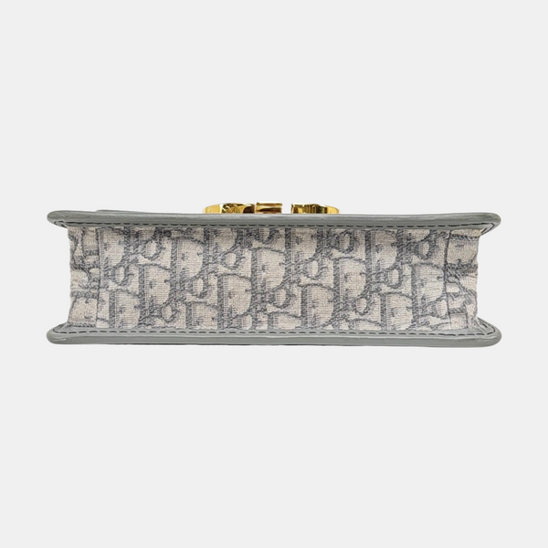 30 Montaigne Oblique Canvas Gray
