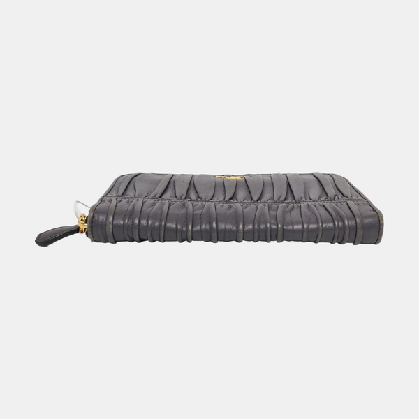 Fold Wallet Quilted Lambskin Gray Wallet