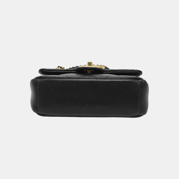 Authenticated pre-owned CLASSIC FLAP Small Quilted Grained Calfskin Black - Shoulder Bag at Looply
