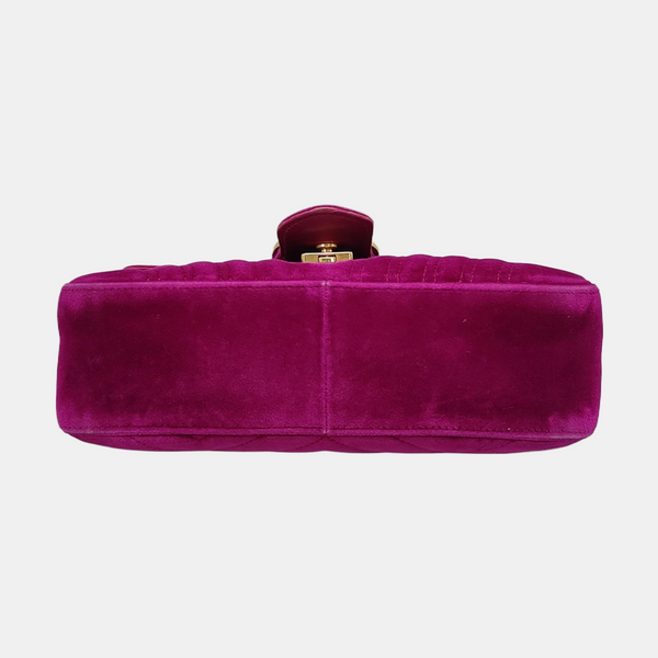 Authenticated pre-owned GG Marmont Medium Quilted Velvet Burgundy - Shoulder Bag at Looply