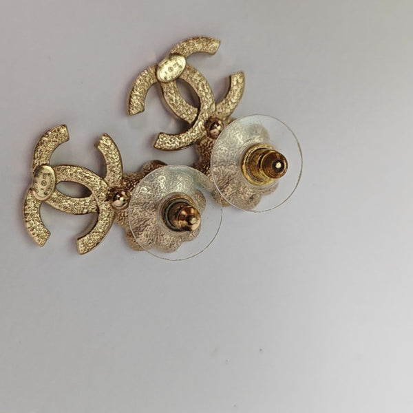 Metal Gold Stud Earrings