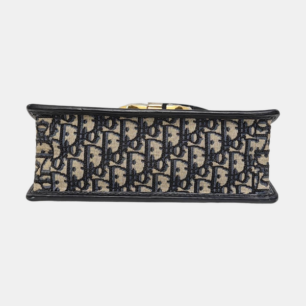 30 Montaigne Oblique Canvas Blue