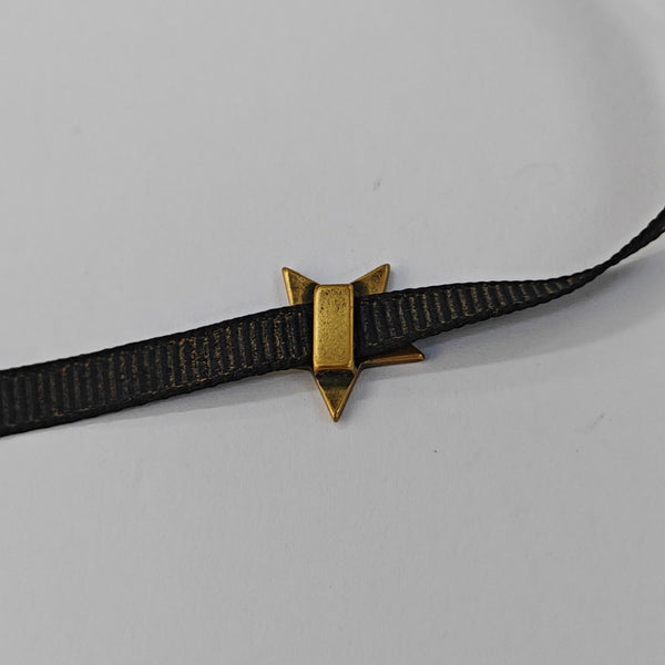 J'adior Metal Black Necklace