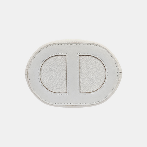 In-The-Loop 18 Clemence White