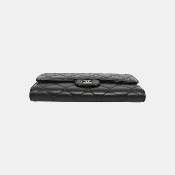 CLASSIC FLAP Mini Quilted Lambskin Black Wallet