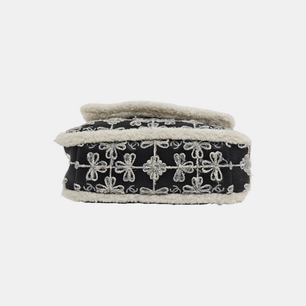 CHANEL 19 Small Lambskin Black