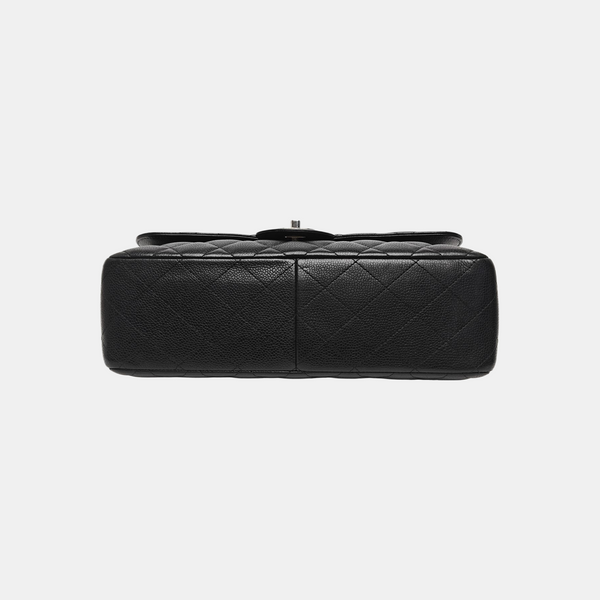 CLASSIC FLAP Jumbo Quilted Grained Calfskin Black