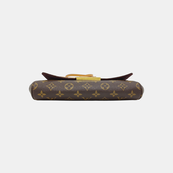 FAVORITE MM Monogram Coated Canvas Brown