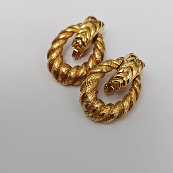 Twist Round Metal Gold Clip On Earrings