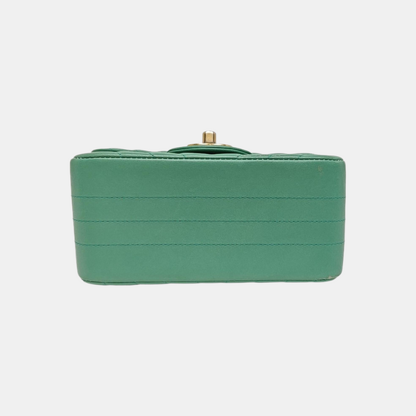 CLASSIC FLAP Mini Chevron Calfskin Green
