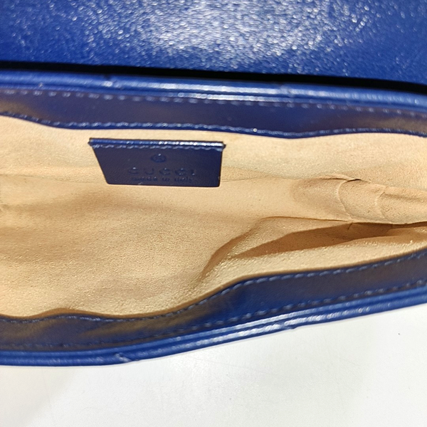 Authenticated pre-owned GG Marmont Super Mini Quilted Calfskin Blue - Shoulder Bag at Looply