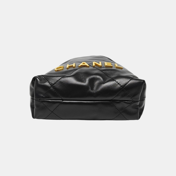 CHANEL 22 Mini Quilted Calfskin Black
