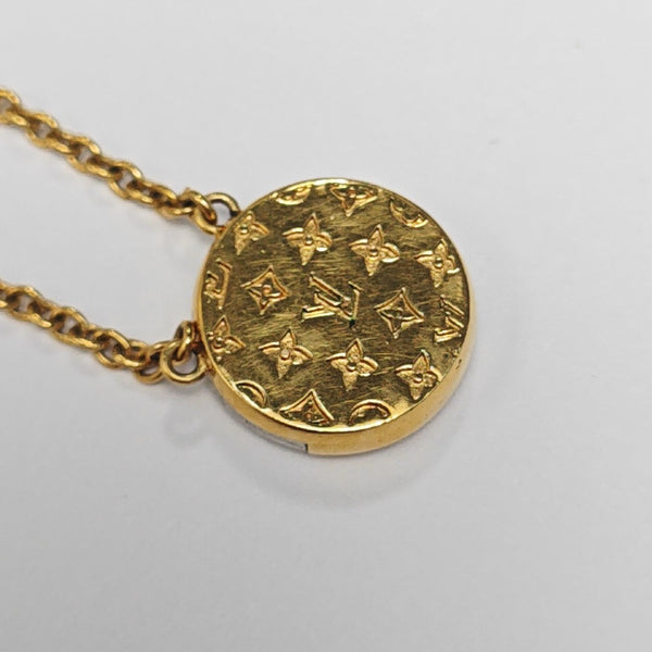 L TO V Metal Gold Necklace