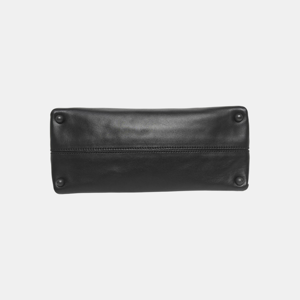 Piazza Medium Calfskin Black