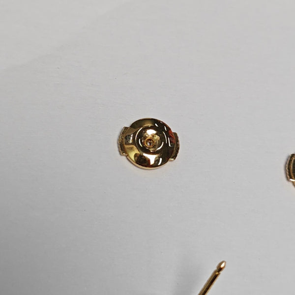18k Gold Stud Earrings
