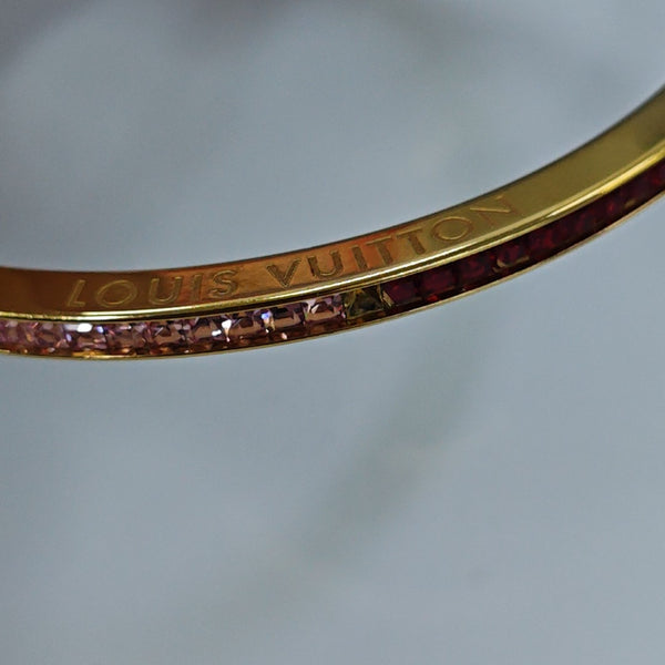 Pulsera de oro de metal