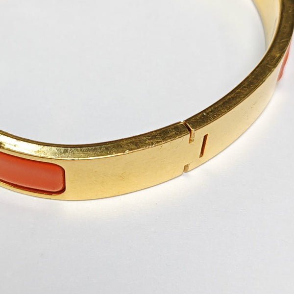 Clic H Metal Orange Bangle