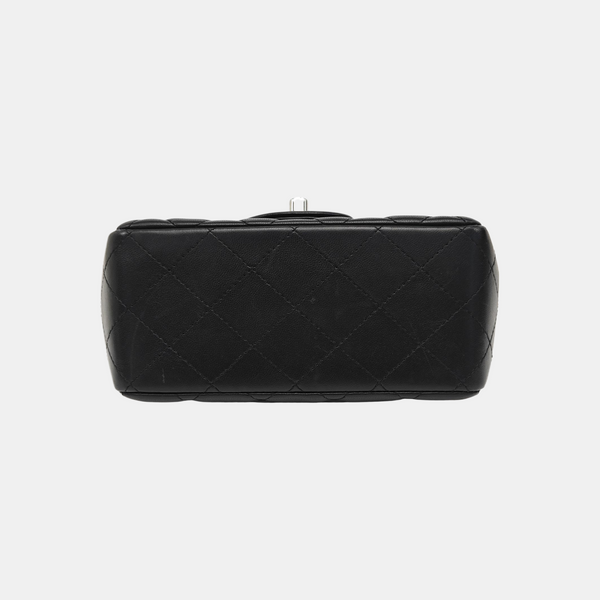 CLASSIC FLAP Mini Quilted Lambskin Black