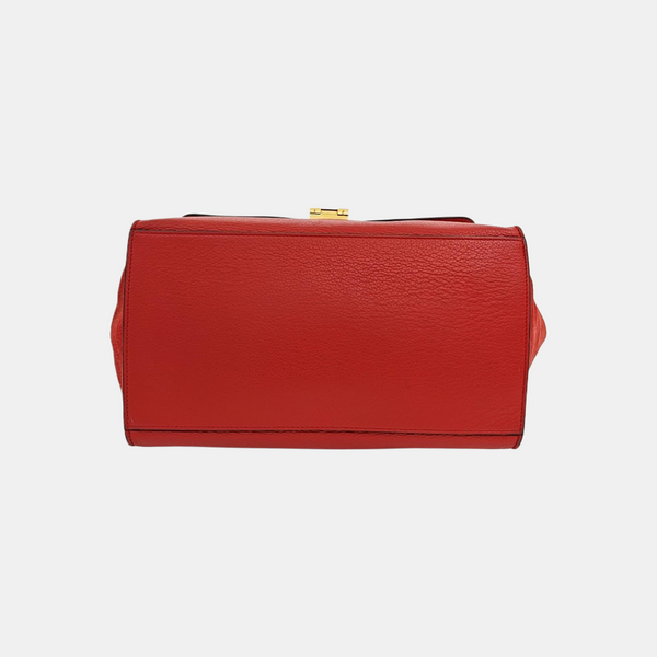 TRAPEZE Medium Calfskin Red