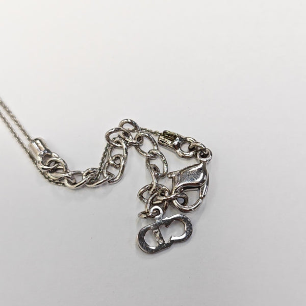 CD Swing Metal Silver Necklace