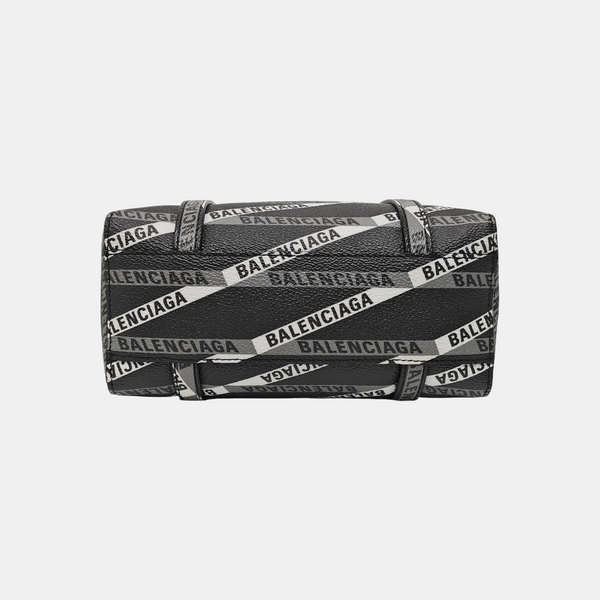 Everyday Extra Small Coated Canvas Black