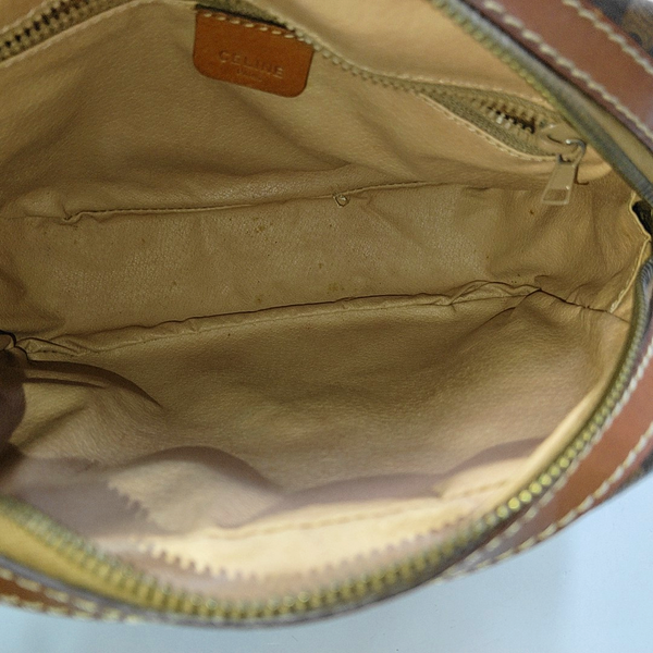 Authenticated pre-owned MACADAM BLASON TRIOMPHE Coated Canvas Brown - Shoulder Bag at Looply
