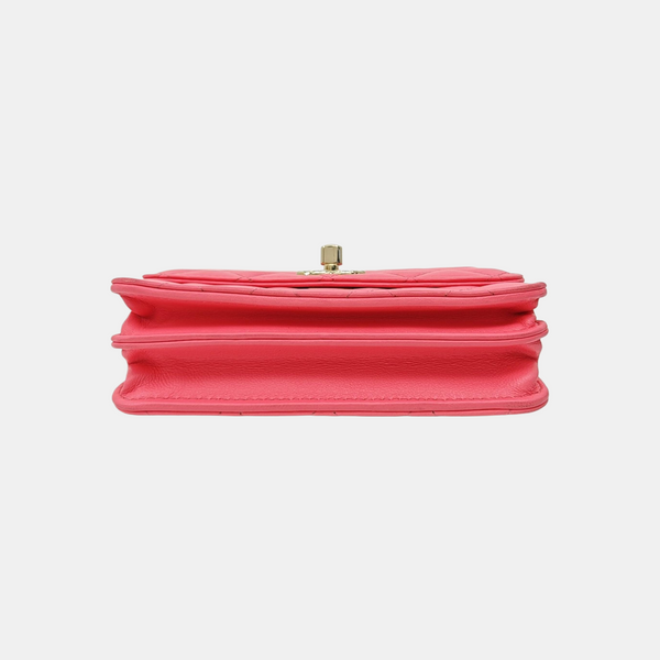 Quilted Lambskin Shoulder Bag Red