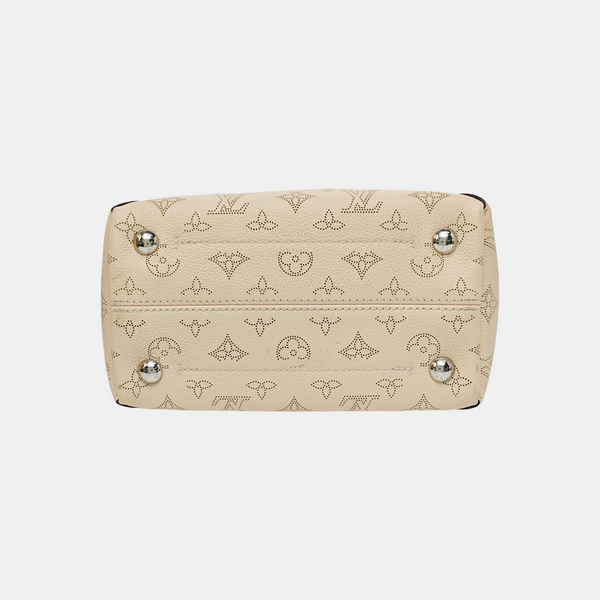 HINA PM Monogram Piel de becerro Beige