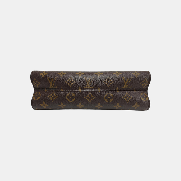 VICTOIRE Monogram Coated Canvas Brown