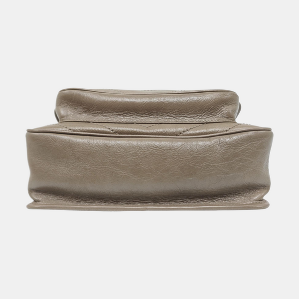 NIKI Medium Chevron Calfskin Beige
