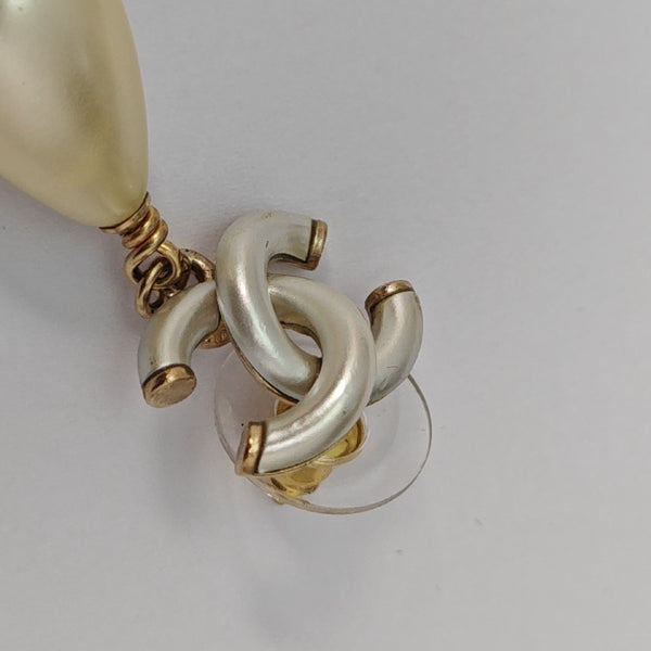 Metal Silver Stud Earrings